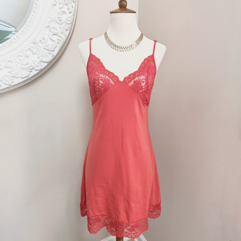 Victoria's Secret Modal Slip